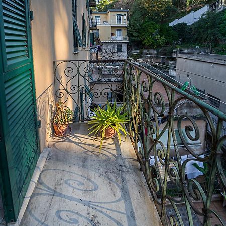 Appartamento Genova,400M Dal San Martino Екстериор снимка