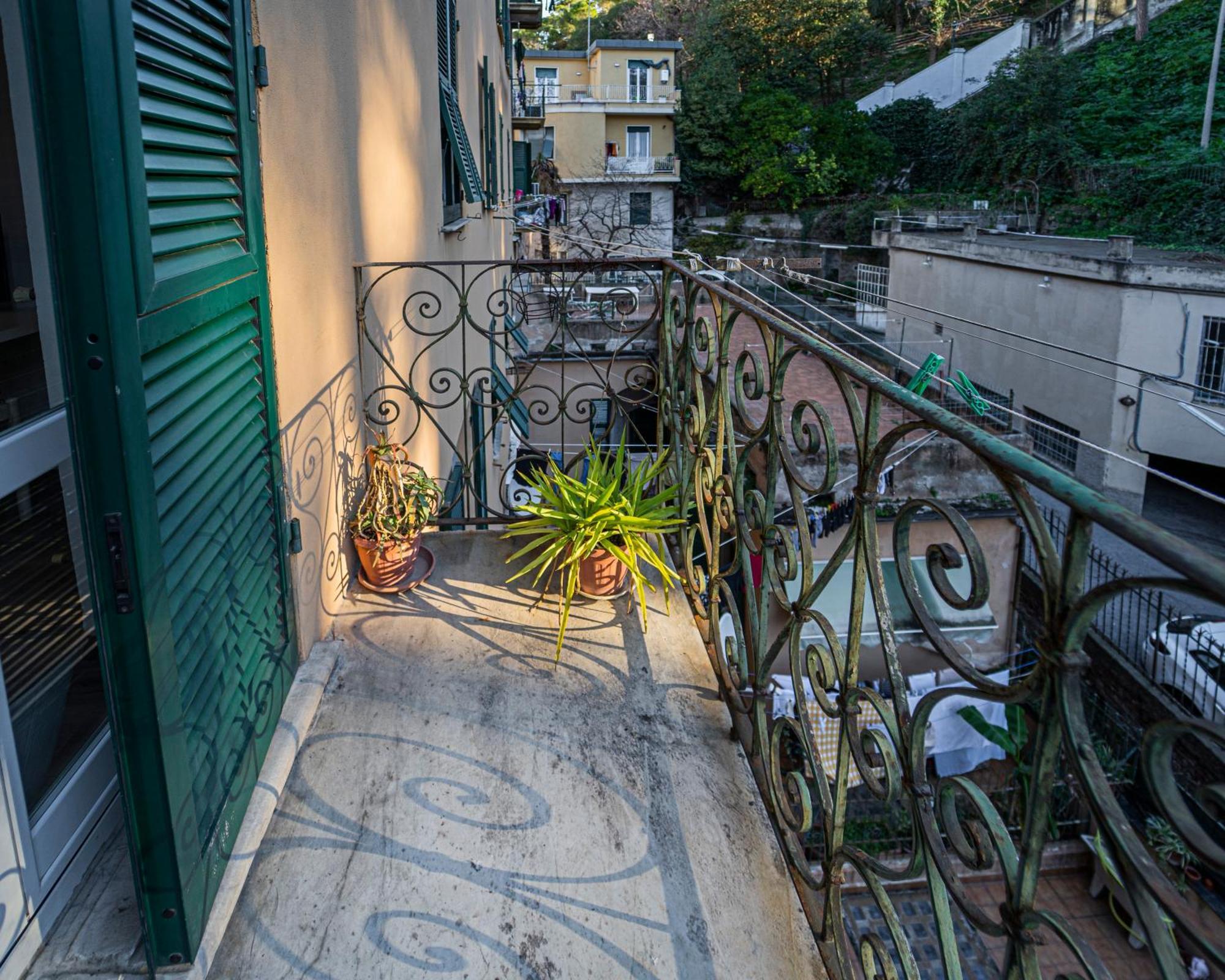 Appartamento Genova,400M Dal San Martino Екстериор снимка